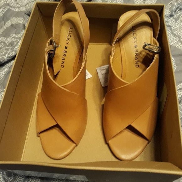 Shoes - Picture 3 of 5